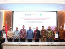 Momentum Hari Suci Nyepi, Danantara Indonesia dan PLN Hadirkan Listrik Bersih lewat Hibah PLTS Sumenep bagi 2.000 KK