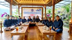 Diskusi Panas,Suasana hangat Rapat PJI lamongan, Sepakati Langkah kolektif perkuat Peran Jurnalis.